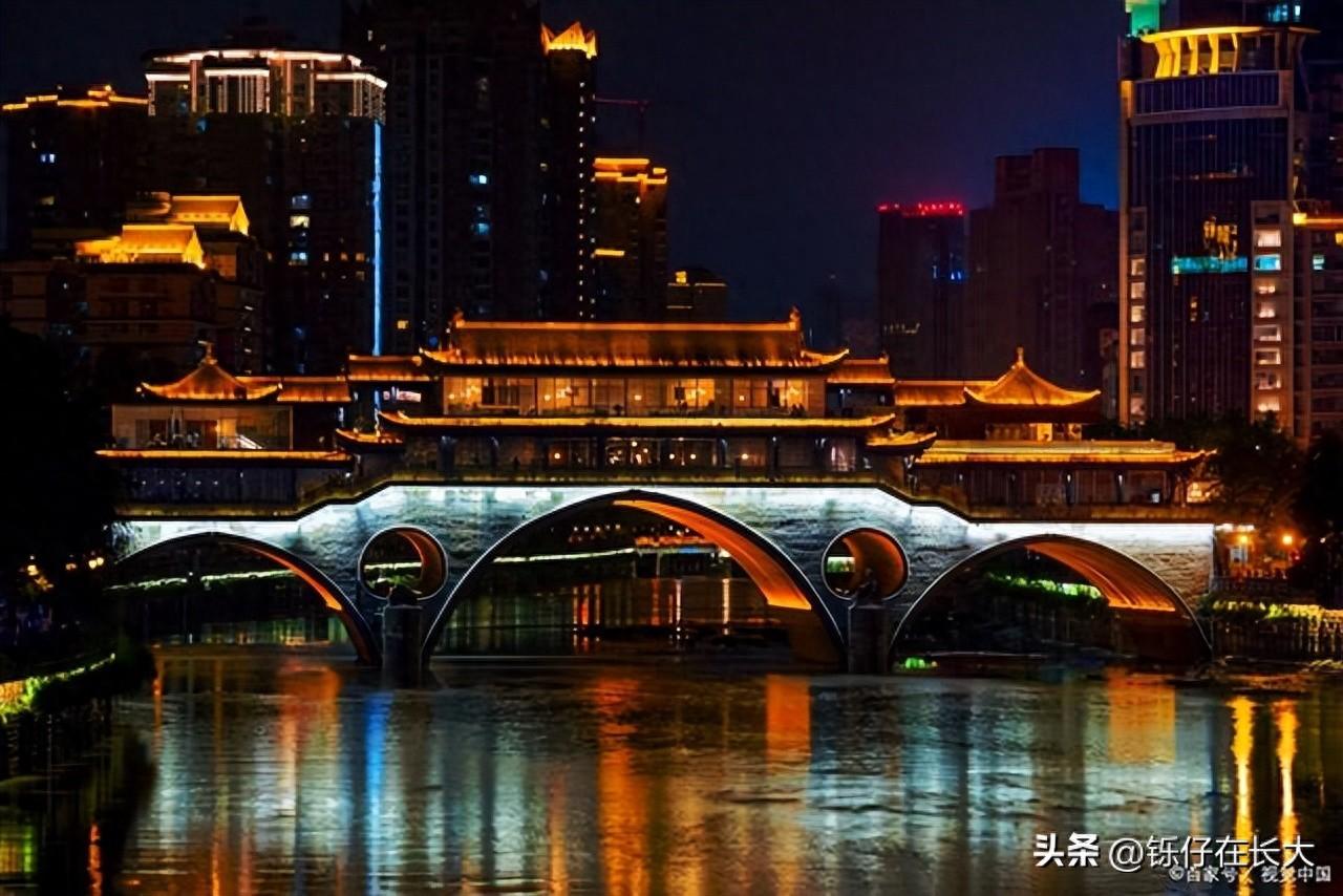 成都熱門景點(diǎn)攻略_成都景點(diǎn)旅游攻略_熱門景點(diǎn)攻略成都有哪些